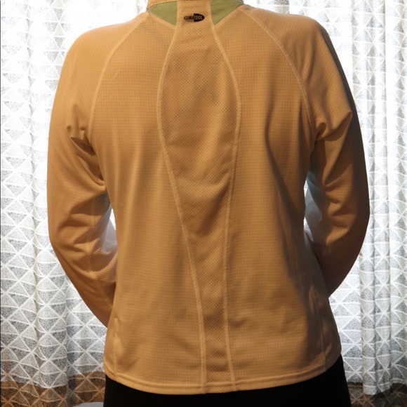 Adidas ClimaCool long sleeve shirt. - Picture 4 of 6